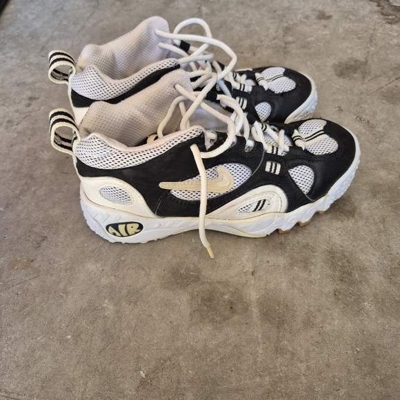 1998 Nike Air Execute Mid Black 158005 011 Woman Unisex Vintage Sneaker 7.5 - Picture 3 of 6